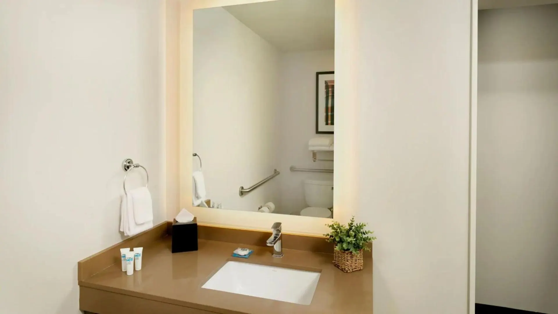 Hyatt House San Juan Hotel
